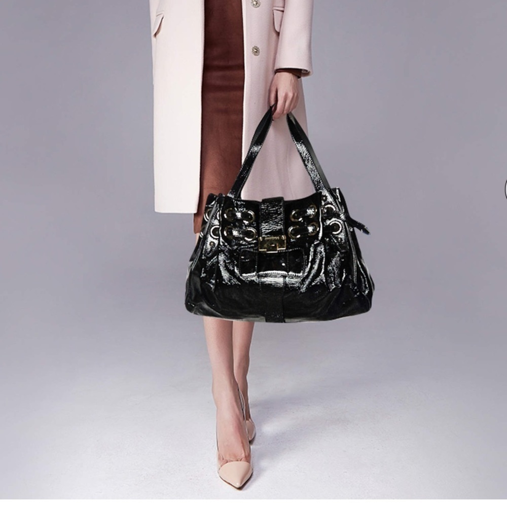 🎄JIMMY choo black crinkled patent leather large riki tote bag